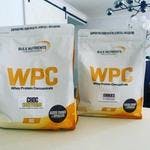 Bulk Nutrients' WPC Choc Honeycomb and Cookies and Cream - photo courtesy of @watchmeloseit_ves