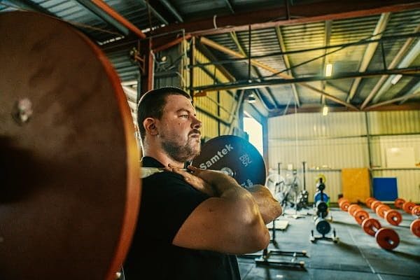 Front Squat Tip #2: Experiment with Your Grip Positioning